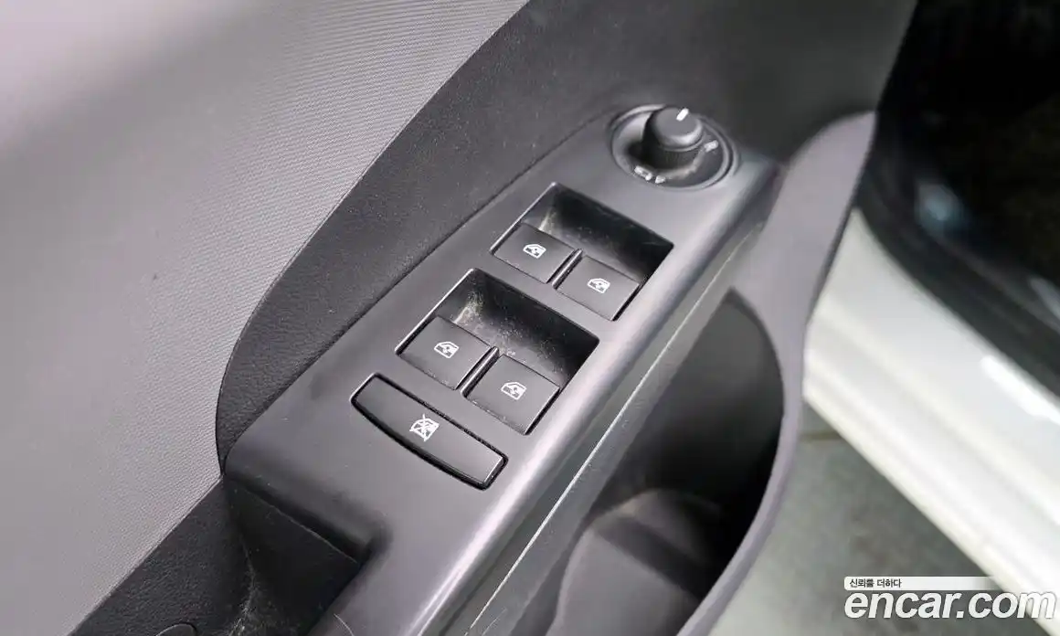 Chevrolet Aveo 2015 1.4 Автомат в Москве № 314886, фото 9