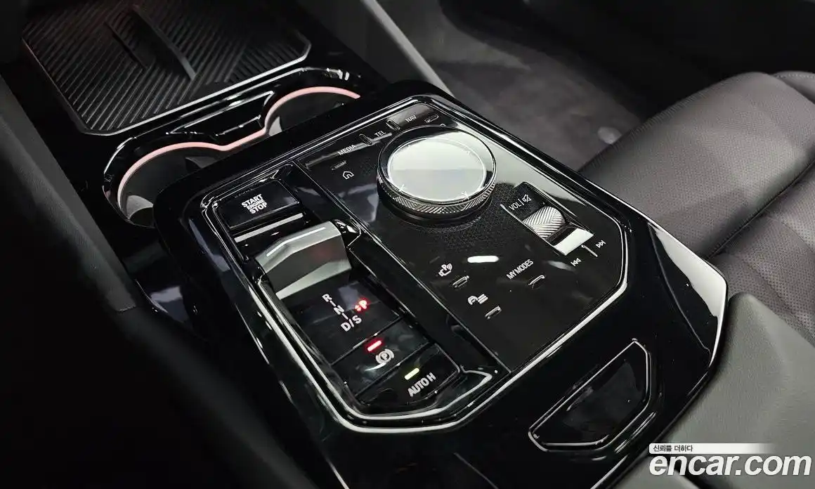 BMW 5-Series 2025 2.0 Автомат в Москве № 318064, фото 13