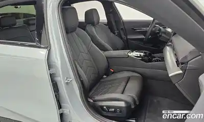 BMW 5-Series 2025 2.0 Автомат в Москве № 318064, миниатюра 10