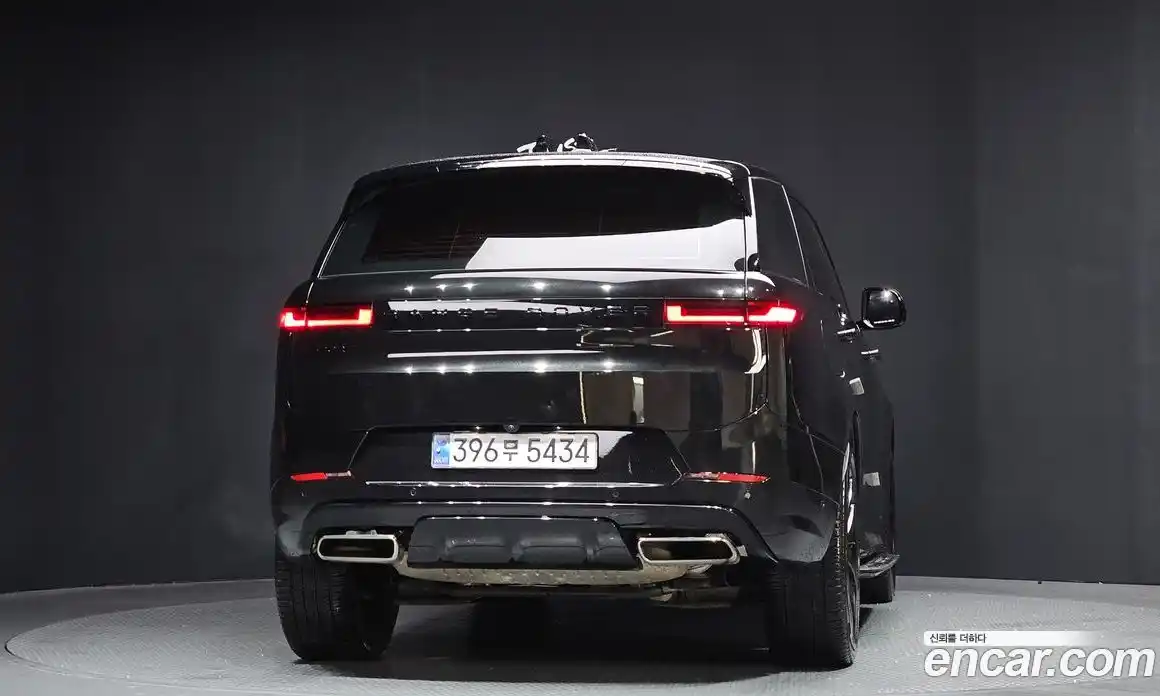 Land Rover Range-Rover Sport 2024 3.0 Автомат в Москве № 327878, фото 4