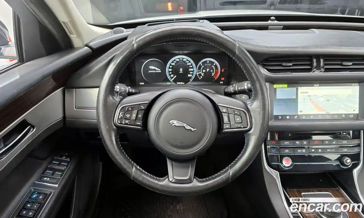 Jaguar XF 2017 2.0 Автомат в Москве № 335809, фото 14