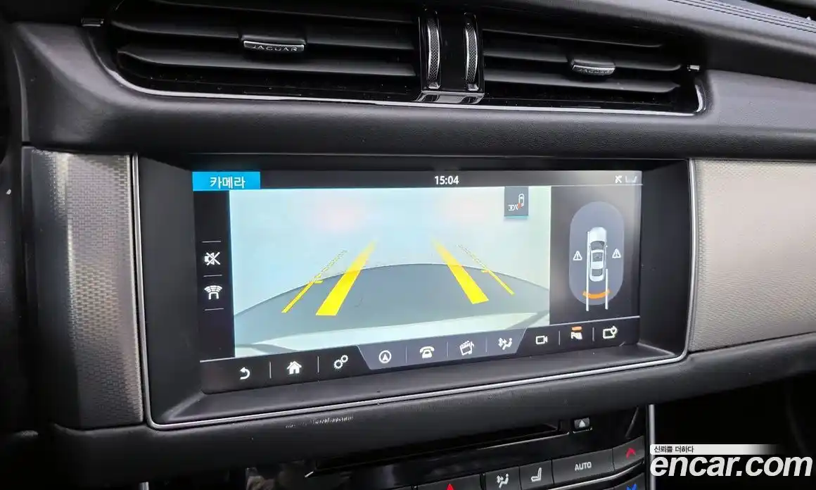 Jaguar XF 2017 2.0 Автомат в Москве № 335809, фото 16