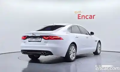 Jaguar XF 2017 2.0 Автомат в Москве № 335809, миниатюра 2