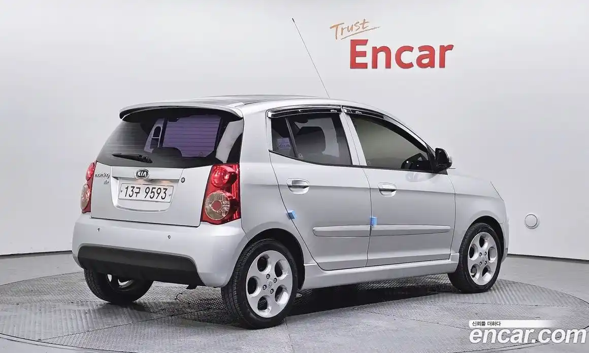 Kia Morning 2008 1.0 Автомат в Москве № 338117, фото 18