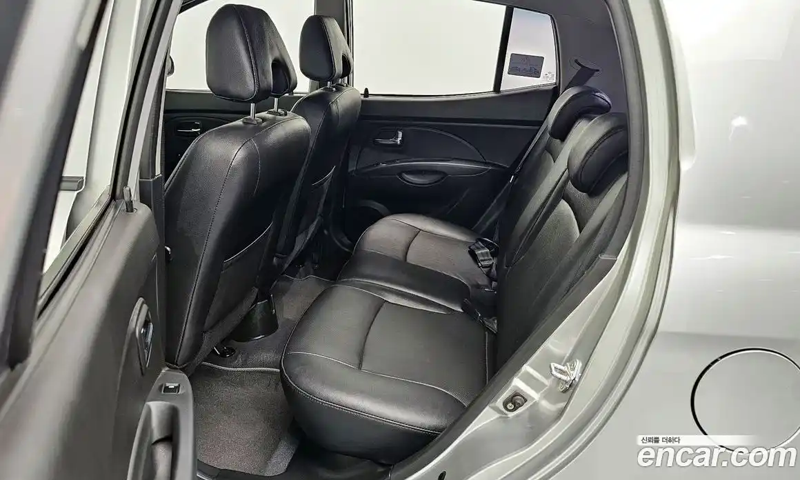 Kia Morning 2008 1.0 Автомат в Москве № 338117, фото 3