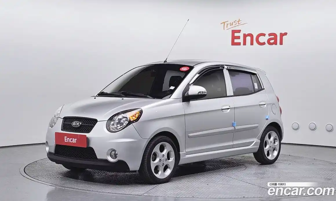 Kia Morning 2008 1.0 Автомат в Москве № 338117, фото 8