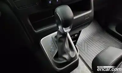 Hyundai Staria 2025 2.2 Автомат в Москве № 3572, миниатюра 6