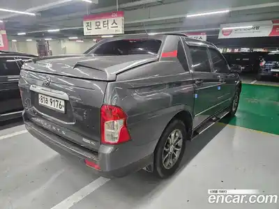 SsangYong Korando 2016 2.0 Автомат в Москве № 369831, миниатюра 3