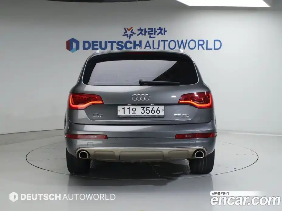 Audi Q7 2015 3.0 Автомат в Москве № 373633, фото 4