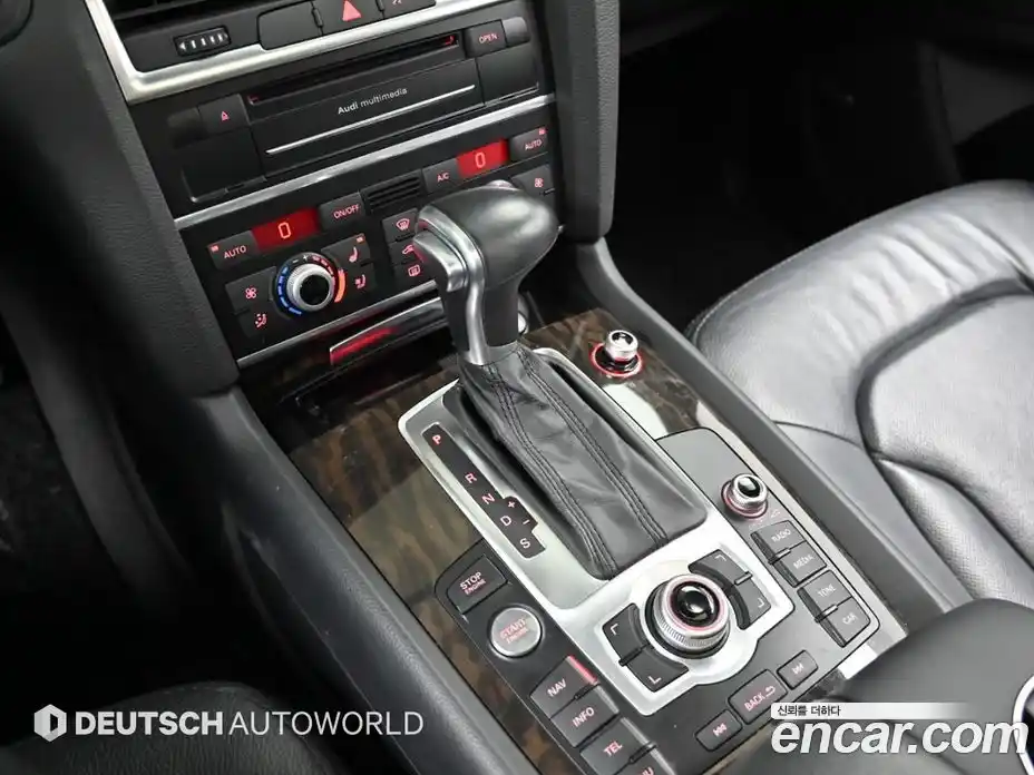 Audi Q7 2015 3.0 Автомат в Москве № 373633, фото 9