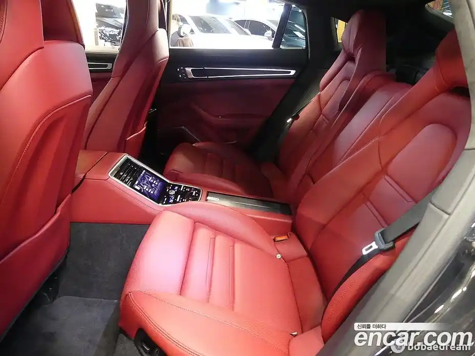 Porsche Panamera 2023 4.0 Автомат в Москве № 374542, фото 19