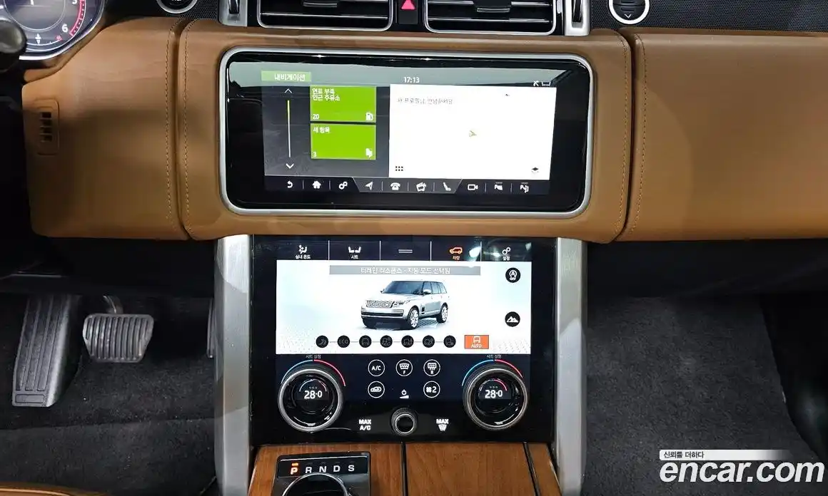 Land Rover Range-Rover 2018 4.4 Автомат в Москве № 374948, фото 16