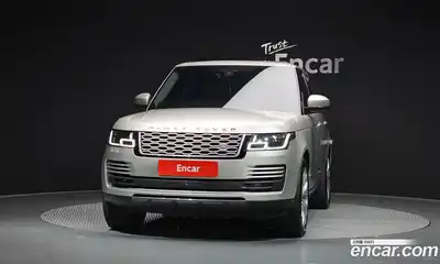 Land Rover Range-Rover 2018 4.4 Автомат в Москве № 374948, миниатюра 3