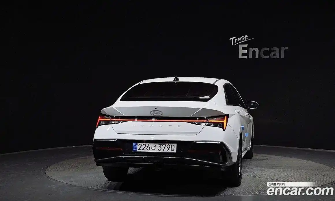 Hyundai Avante 2025 1.6 Автомат в Москве № 381666, фото 4