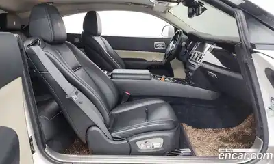 Rolls-Royce Wraith 2015 6.6 Автомат в Москве № 387504, миниатюра 11