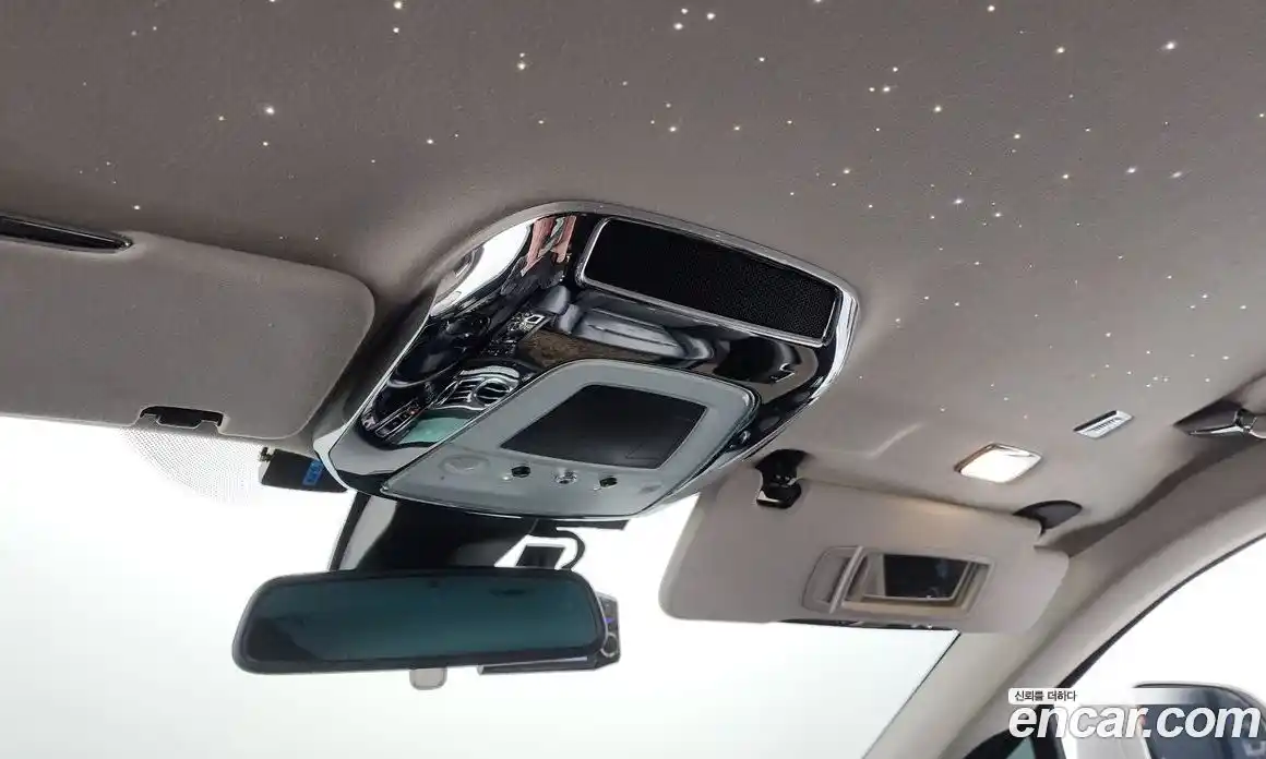 Rolls-Royce Wraith 2015 6.6 Автомат в Москве № 387504, фото 19