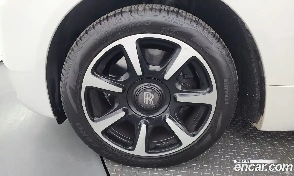 Rolls-Royce Wraith 2015 6.6 Автомат в Москве № 387504, фото 5