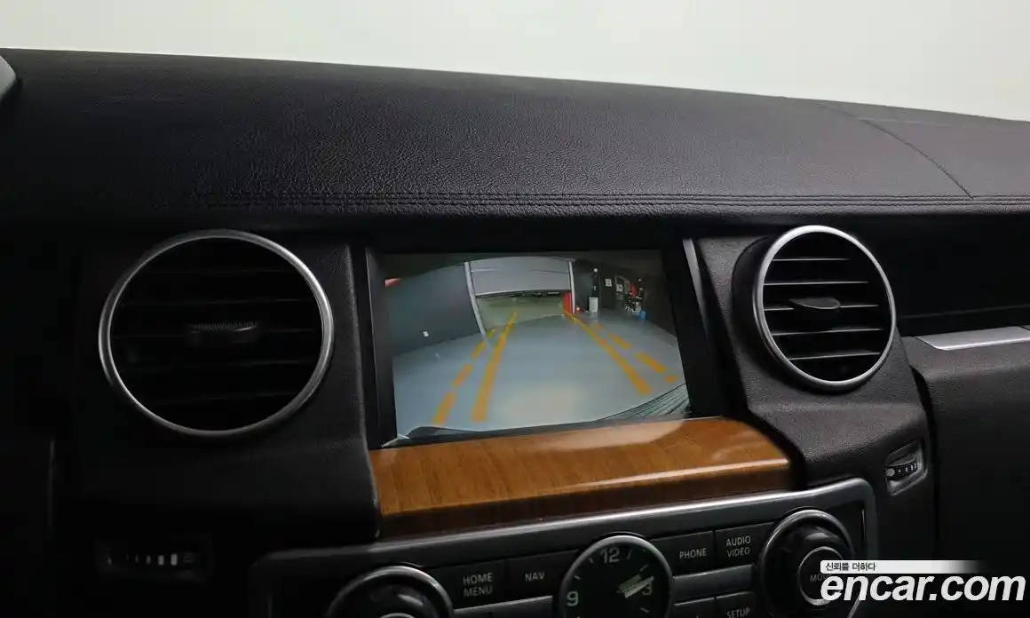 Land Rover Discovery 2013 3.0 Автомат в Москве № 392519, фото 15