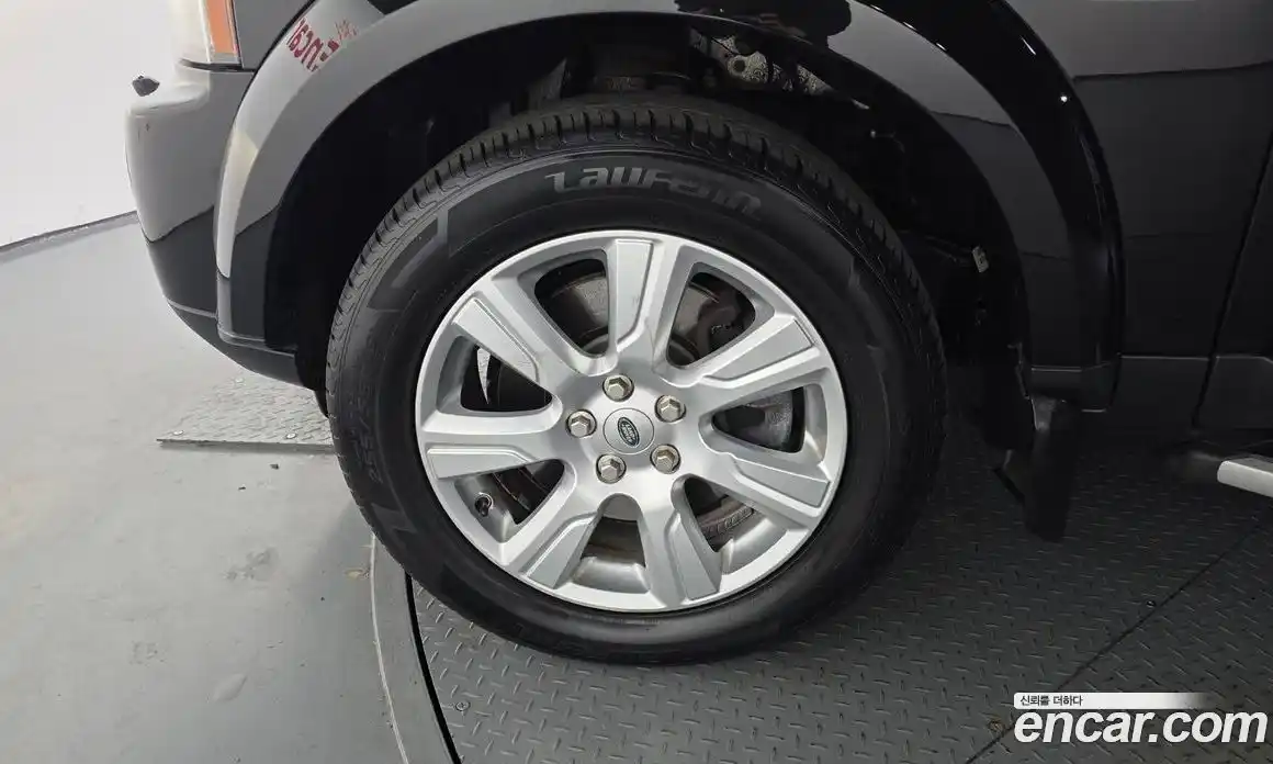 Land Rover Discovery 2013 3.0 Автомат в Москве № 392519, фото 5