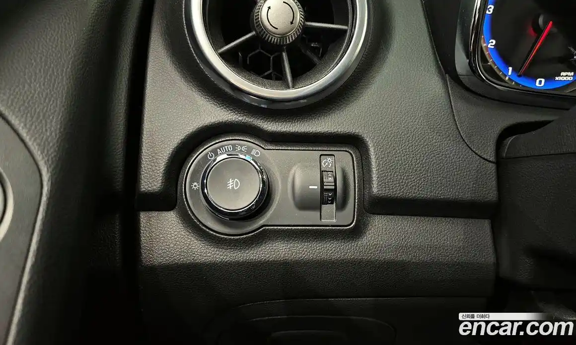 Chevrolet Trax 2016 1.6 Автомат в Москве № 39947, фото 14