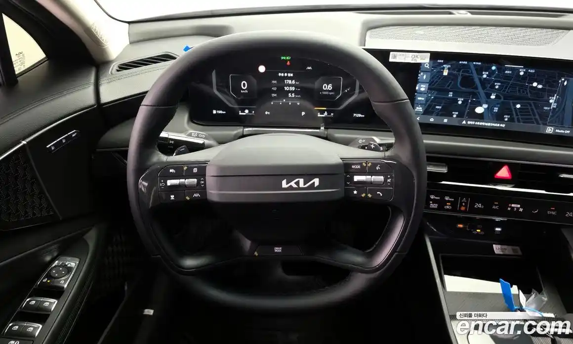 Kia K8 2026 3.5 Автомат в Москве № 400939, фото 13