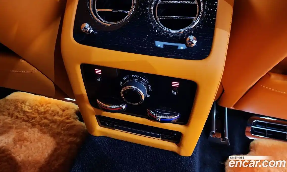 Rolls-Royce Ghost 2024 6.7 Автомат в Москве № 406914, фото 18