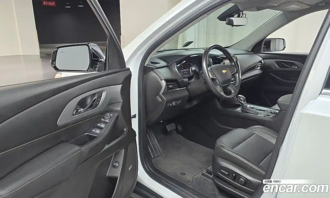 Chevrolet Traverse 2021 3.6 Автомат в Москве № 40970, фото 19