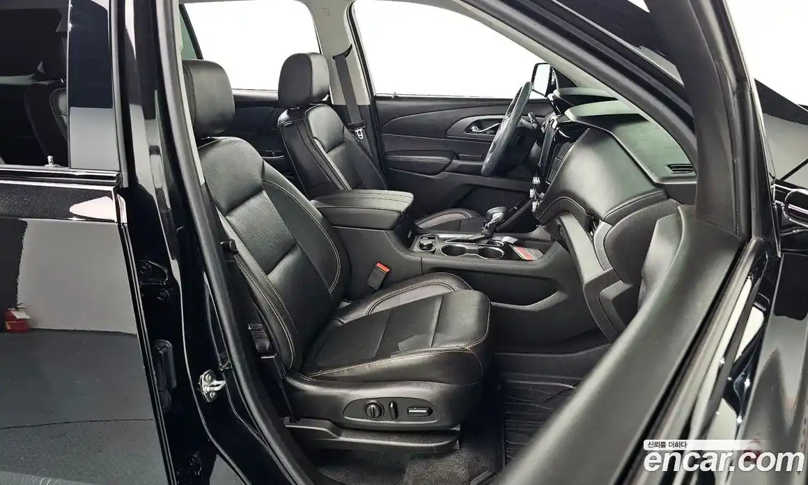 Chevrolet Traverse 2021 3.6 Автомат в Москве № 410962, фото 10