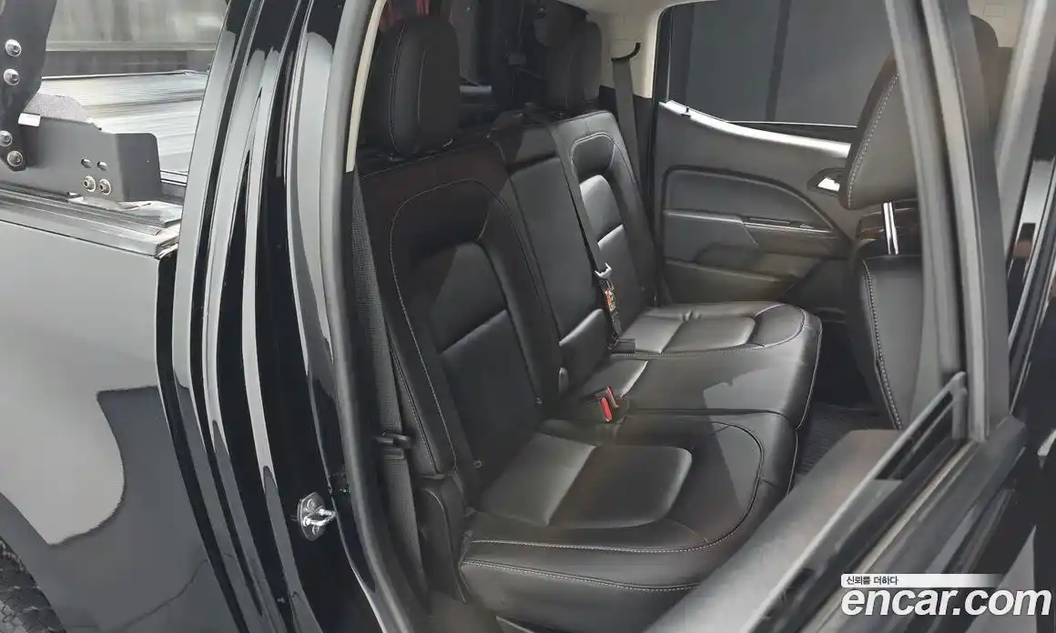 Chevrolet Colorado 2022 3.6 Автомат в Москве № 41803, фото 18