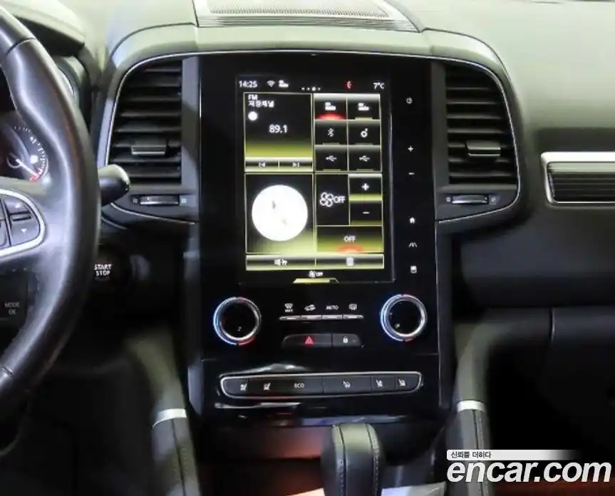 Renault QM6 2022 2.0 Автомат в Москве № 424096, фото 13