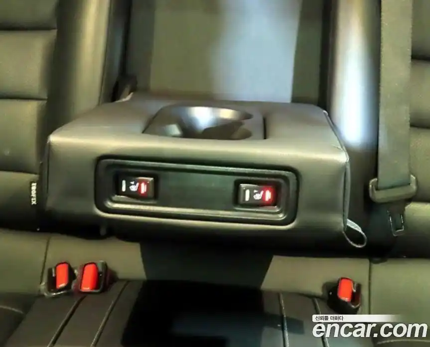 Renault QM6 2022 2.0 Автомат в Москве № 424096, фото 17