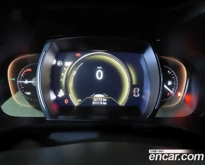 Renault QM6 2022 2.0 Автомат в Москве № 424096, фото 8