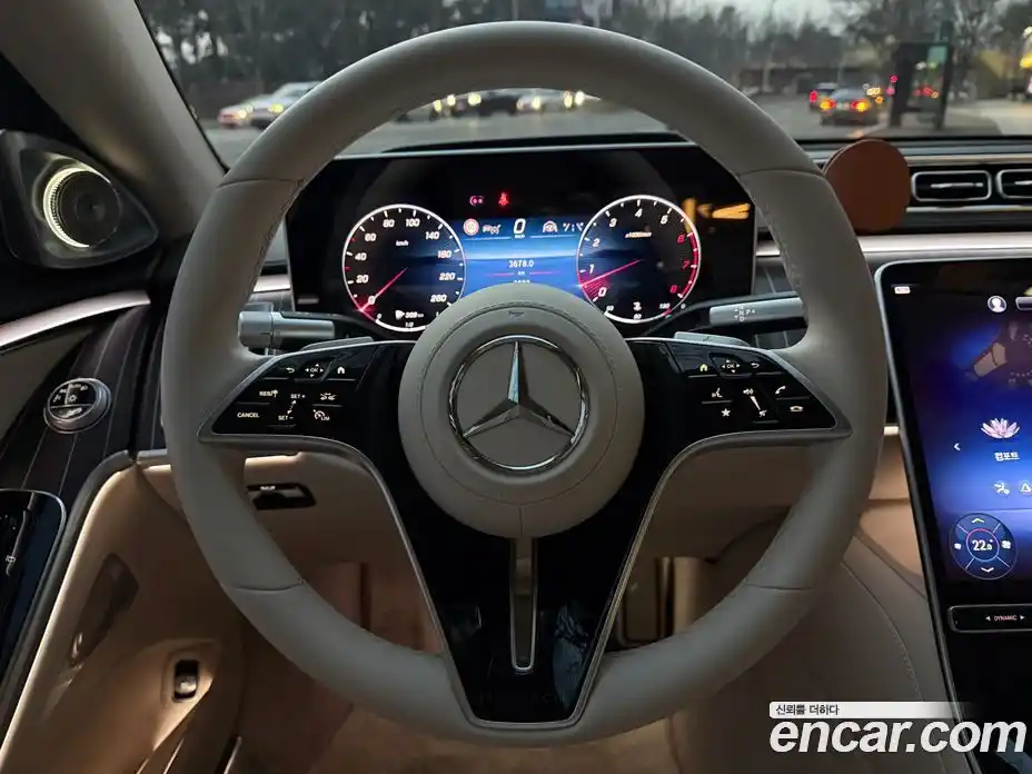 Mercedes-Benz S-Class 2025 6.0 Автомат в Москве № 426864, фото 9