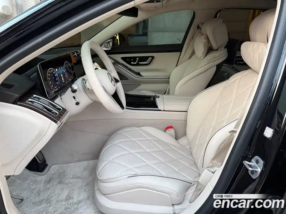 Mercedes-Benz S-Class 2025 6.0 Автомат в Москве № 426864, фото 10