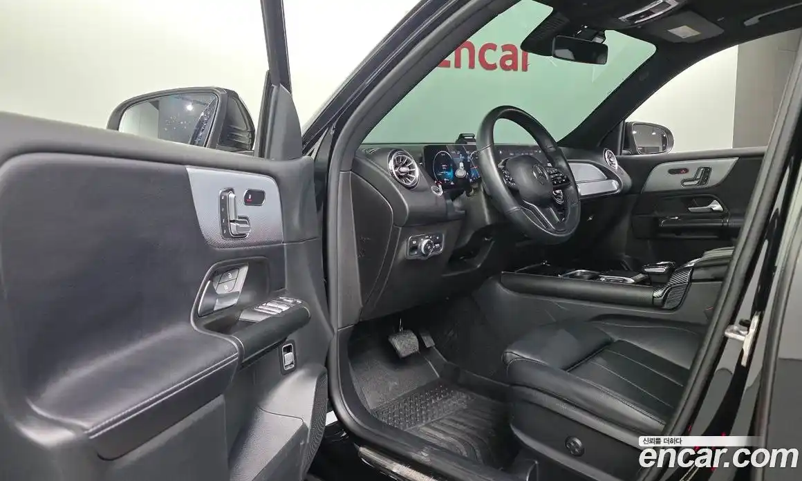 Mercedes-Benz GLB-Class 2021 1.9 Автомат в Москве № 427647, фото 12