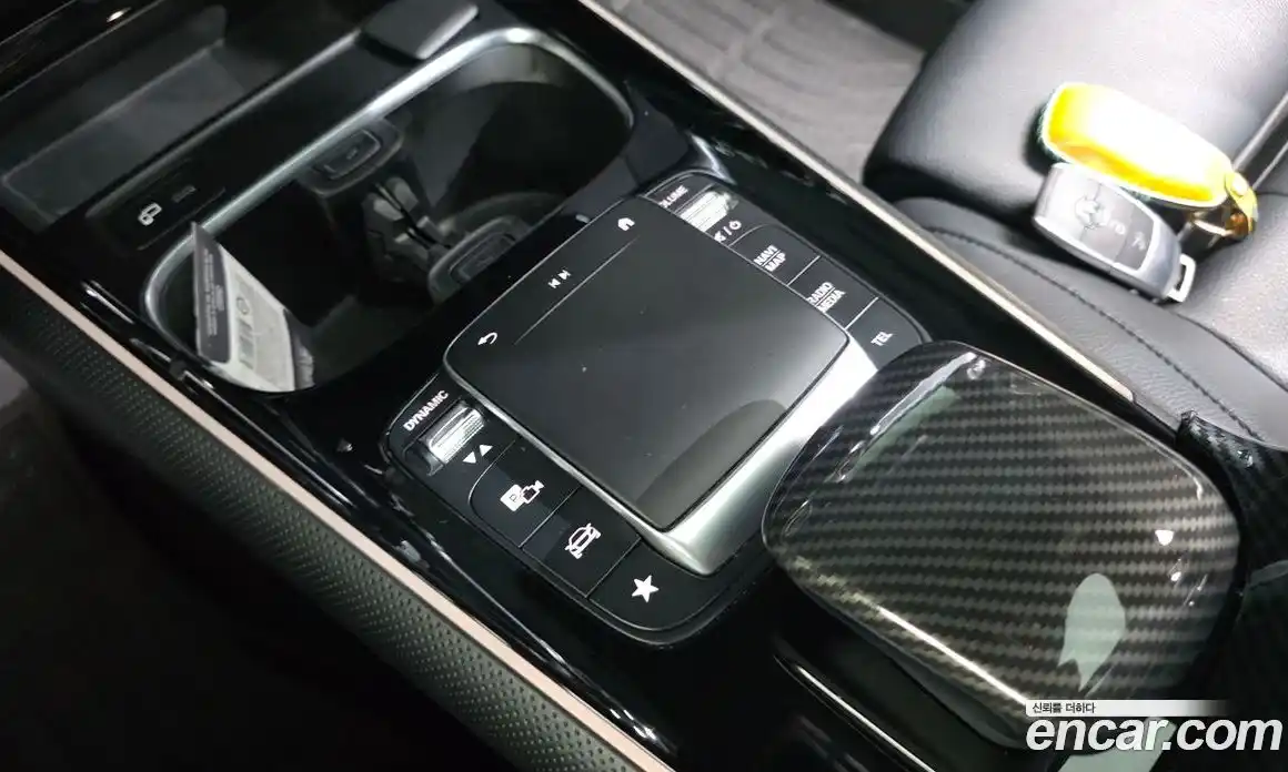 Mercedes-Benz GLB-Class 2021 1.9 Автомат в Москве № 427647, фото 17