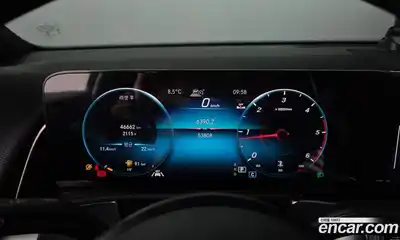 Mercedes-Benz GLB-Class 2021 1.9 Автомат в Москве № 427647, миниатюра 8