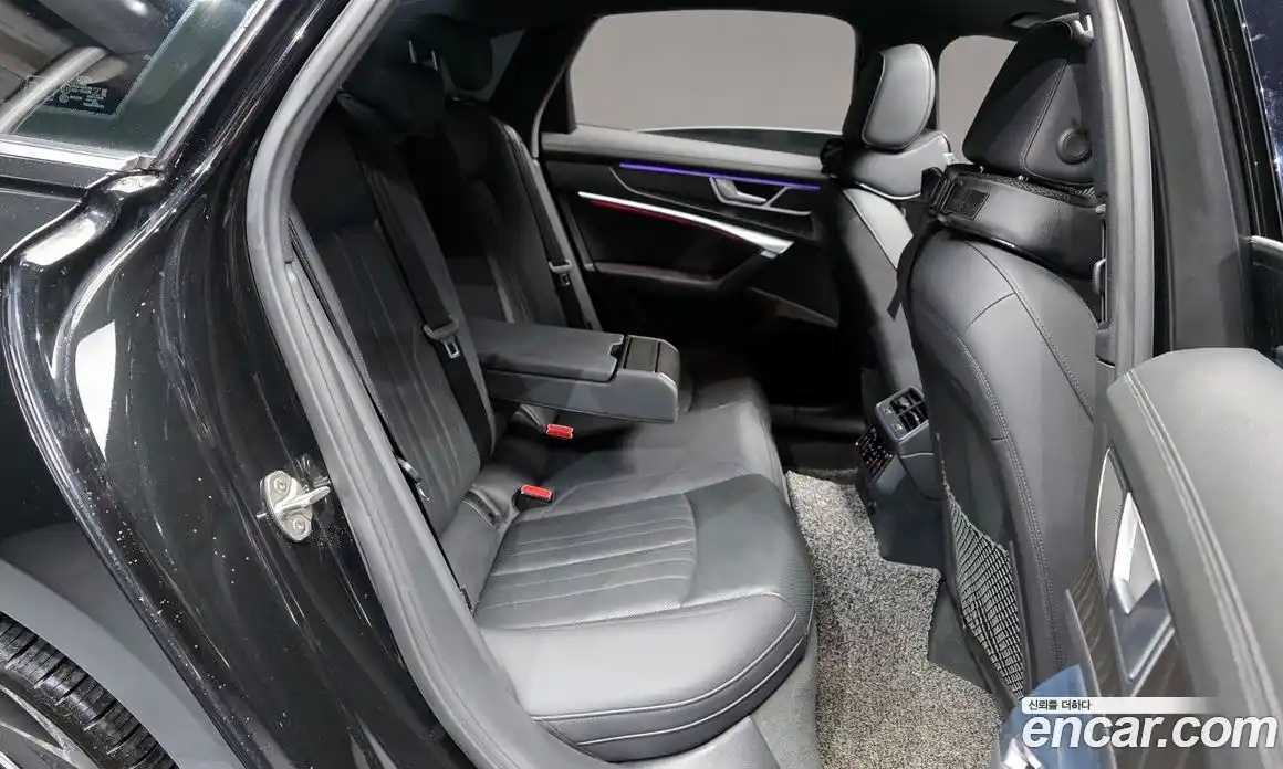 Audi A6 2022 2.0 Автомат в Москве № 428895, фото 12