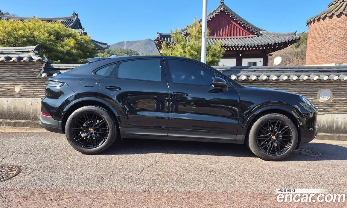 Porsche Cayenne 2025 3.0 Автомат в Москве № 430443, фото 19