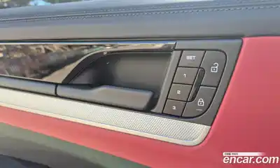 Porsche Cayenne 2025 3.0 Автомат в Москве № 430443, миниатюра 8