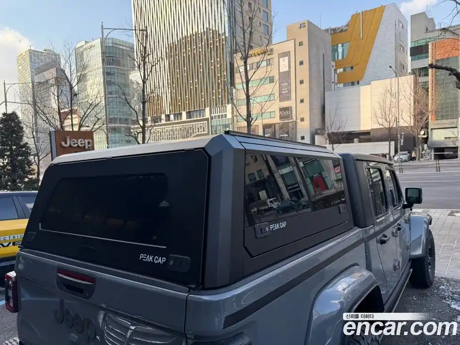 Jeep Gladiator 2022 3.6 Автомат в Москве № 432763, фото 8