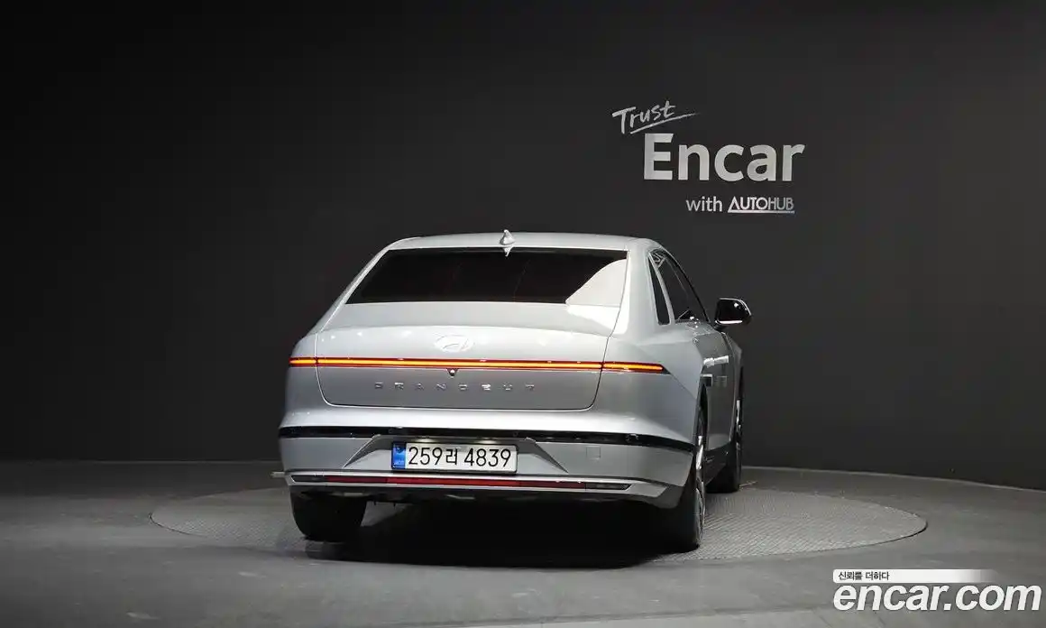 Hyundai Grandeur 2025 1.6 Автомат в Москве № 45552, фото 14