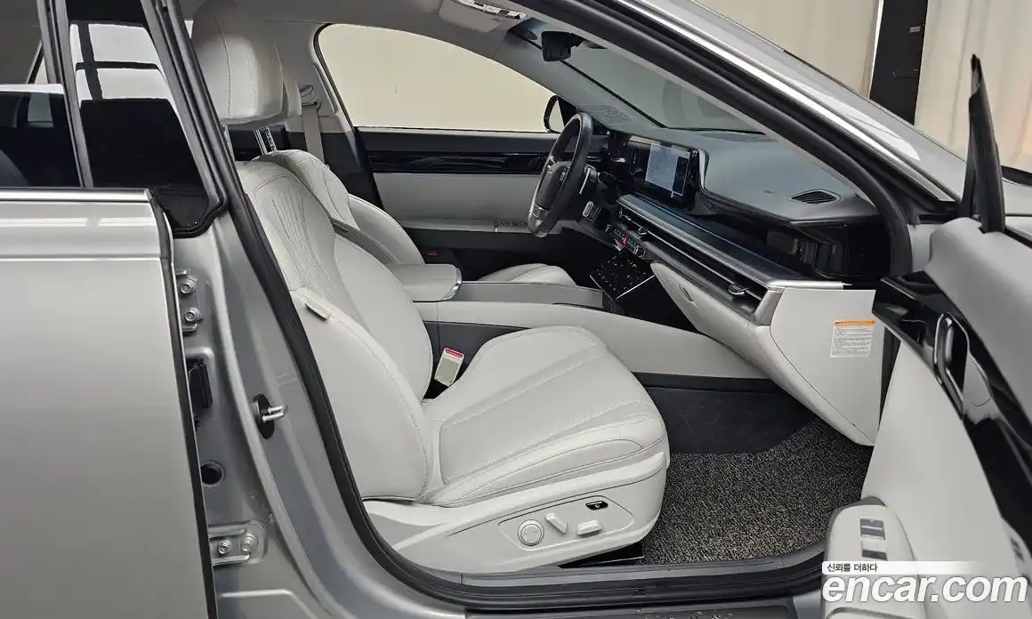 Hyundai Grandeur 2025 1.6 Автомат в Москве № 45552, фото 9