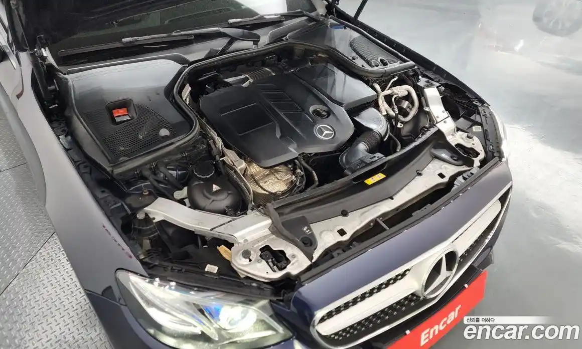 Mercedes-Benz E-Class 2017 1.9 Автомат в Москве № 467563, фото 6