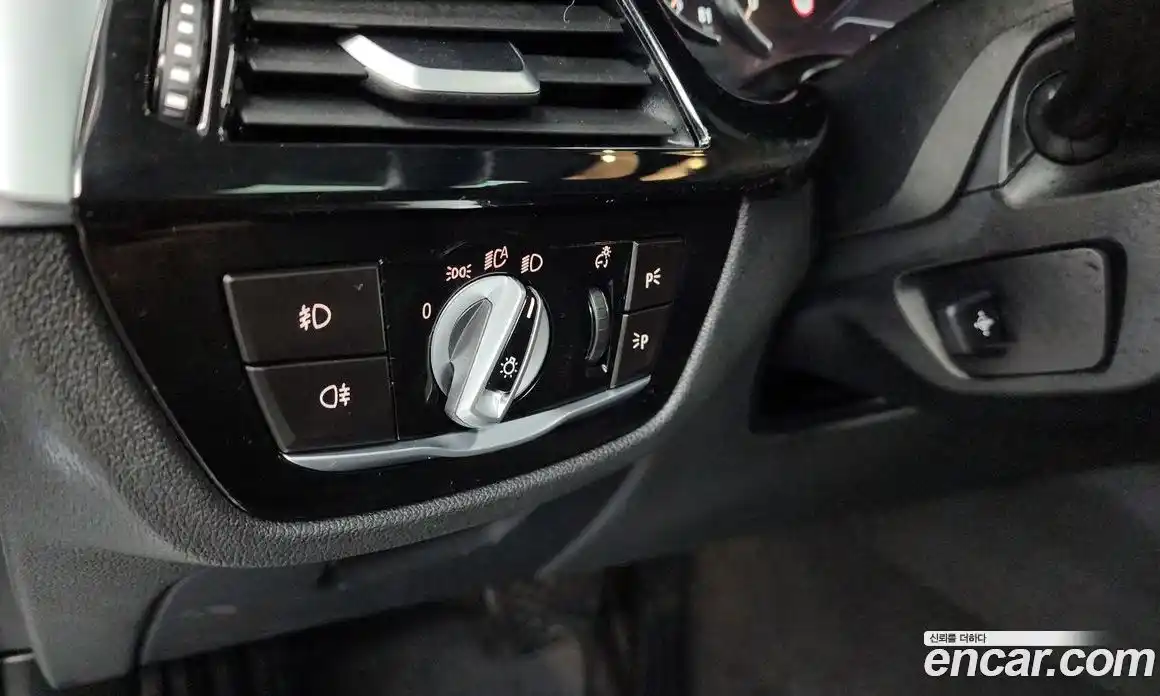 BMW 5-Series 2018 2.0 Автомат в Москве № 491491, фото 16