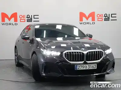 BMW 5-Series 2024 2.0 Автомат в Москве № 492789, миниатюра 2