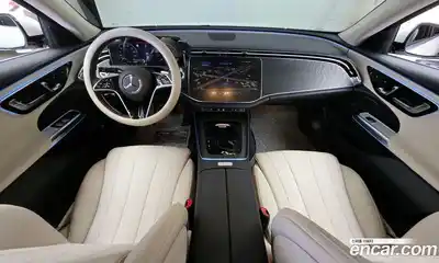 Mercedes-Benz E-Class 2025 2.0 Автомат в Москве № 493845, миниатюра 7