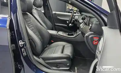 Mercedes-Benz E-Class 2021 2.0 Автомат в Москве № 494386, миниатюра 11