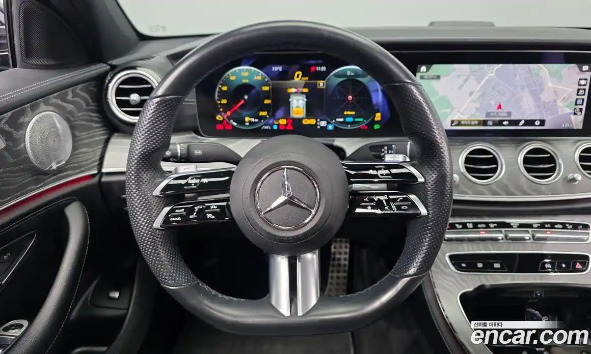 Mercedes-Benz E-Class 2021 2.0 Автомат в Москве № 494386, фото 13