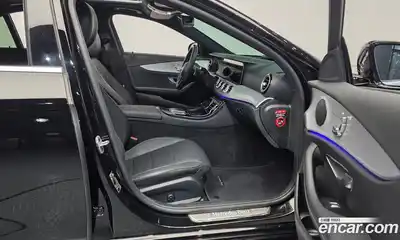 Mercedes-Benz E-Class 2021 2.0 Автомат в Москве № 494904, миниатюра 11